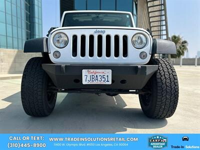 2015 Jeep Wrangler Unlimited Sport  4X4 - Photo 11 - Los Angeles, CA 90064