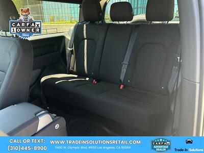 2022 Land Rover Defender 90 Standard   - Photo 30 - Los Angeles, CA 90064
