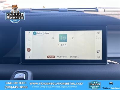 2022 Land Rover Defender 90 Standard   - Photo 21 - Los Angeles, CA 90064
