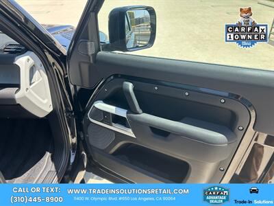 2022 Land Rover Defender 90 Standard   - Photo 31 - Los Angeles, CA 90064