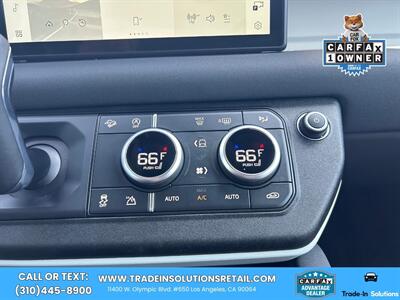 2022 Land Rover Defender 90 Standard   - Photo 20 - Los Angeles, CA 90064