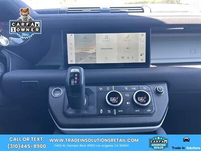 2022 Land Rover Defender 90 Standard   - Photo 18 - Los Angeles, CA 90064