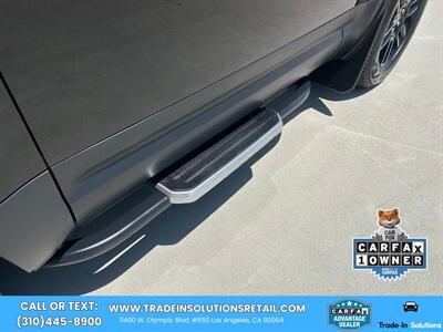 2022 Land Rover Defender 90 Standard   - Photo 37 - Los Angeles, CA 90064