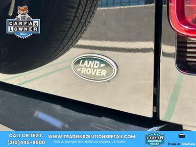2022 Land Rover Defender 90 Standard   - Photo 38 - Los Angeles, CA 90064