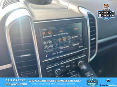 2014 Porsche Cayenne S Hybrid AWD AWD - Photo 34 - Los Angeles, CA 90064