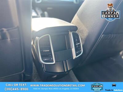 2014 Porsche Cayenne S Hybrid AWD AWD - Photo 37 - Los Angeles, CA 90064
