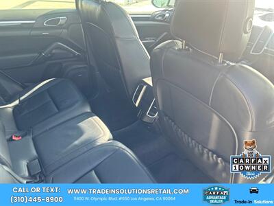 2014 Porsche Cayenne S Hybrid AWD AWD - Photo 38 - Los Angeles, CA 90064