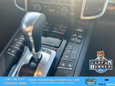 2014 Porsche Cayenne S Hybrid AWD AWD - Photo 31 - Los Angeles, CA 90064