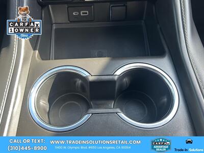 2023 GMC Yukon XL 4WD SLT - Photo 22 - Los Angeles, CA 90064