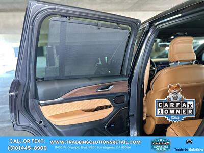 2022 Jeep Grand Cherokee Summit  4X4 HEMI - Photo 60 - Los Angeles, CA 90064