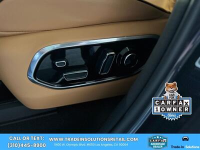 2022 Jeep Grand Cherokee Summit  4X4 HEMI - Photo 52 - Los Angeles, CA 90064