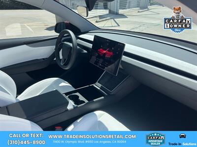 2026 Tesla Model Y Long Range AWD Premium   - Photo 14 - Los Angeles, CA 90064