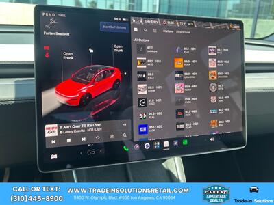 2026 Tesla Model Y Long Range AWD Premium   - Photo 22 - Los Angeles, CA 90064