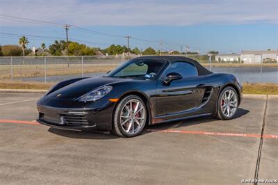 2021 Porsche 718 Boxster S  