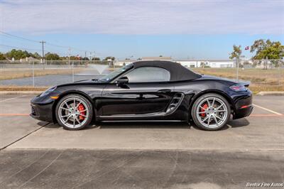 2021 Porsche 718 Boxster S   - Photo 5 - Houston, TX 77061