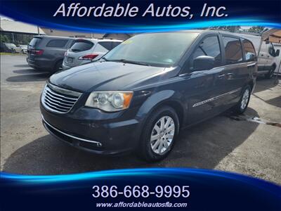 2014 Chrysler Town & Country Touring   - Photo 2 - Debary, FL 32713