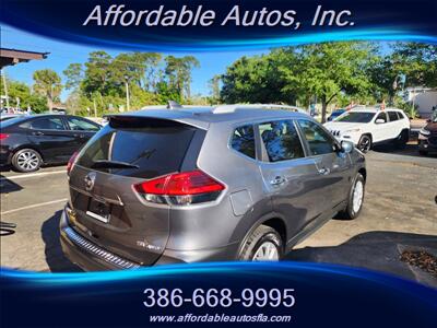 2017 Nissan Rogue SV   - Photo 3 - Debary, FL 32713