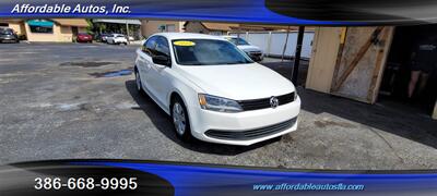 2011 Volkswagen Jetta   - Photo 2 - Debary, FL 32713