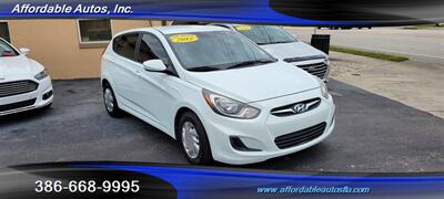 2012 Hyundai ACCENT SE   - Photo 2 - Debary, FL 32713