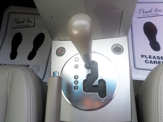 2006 Nissan Maxima 3.5 SE - Photo 17 - Cincinnati, OH 45255