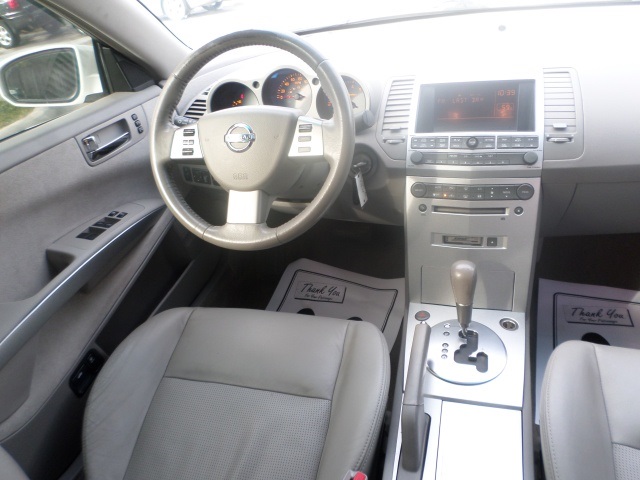 2006 Nissan Maxima 3.5 SE - Photo 7 - Cincinnati, OH 45255
