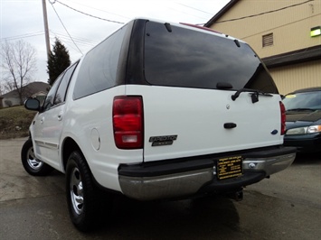 1997 Ford Expedition XLT   - Photo 12 - Cincinnati, OH 45255