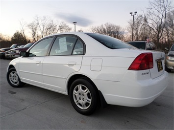 2002 Honda Civic LX   - Photo 12 - Cincinnati, OH 45255