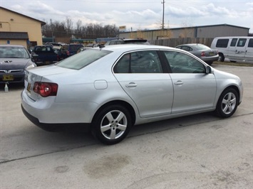 2008 Volkswagen Jetta SEL PZEV   - Photo 6 - Cincinnati, OH 45255