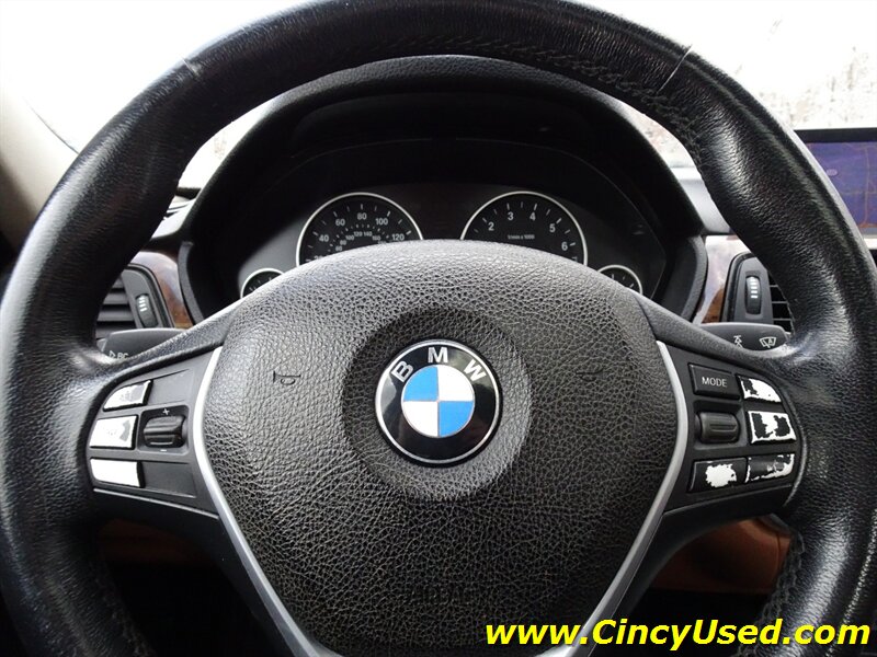 2013 BMW 3 Series 328i photo 20