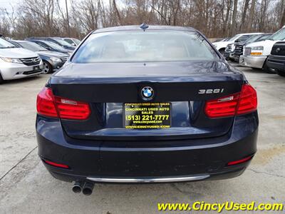 2013 BMW 328i 2.0L I4 Turbo xDrive   - Photo 8 - Cincinnati, OH 45255