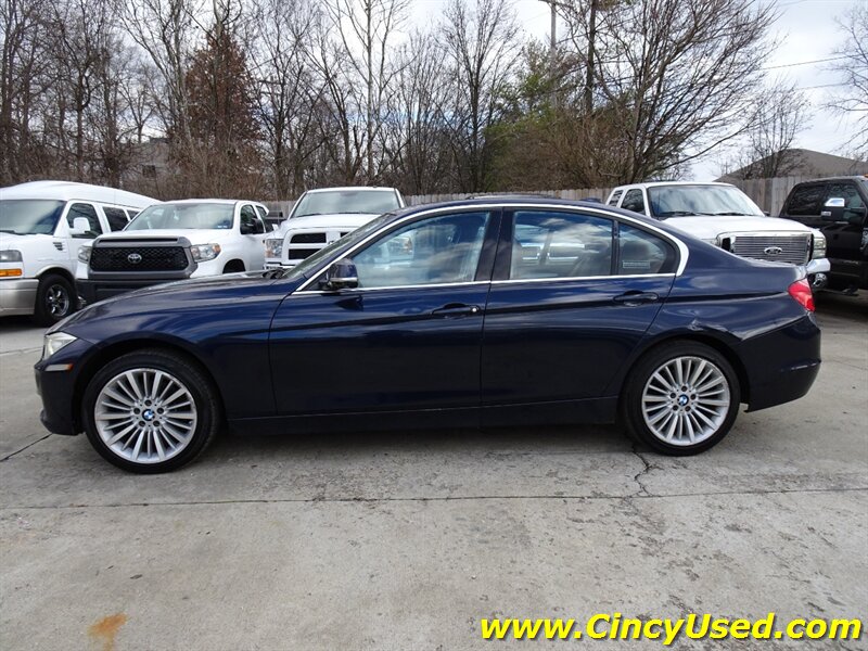 2013 BMW 3 Series 328i photo 6