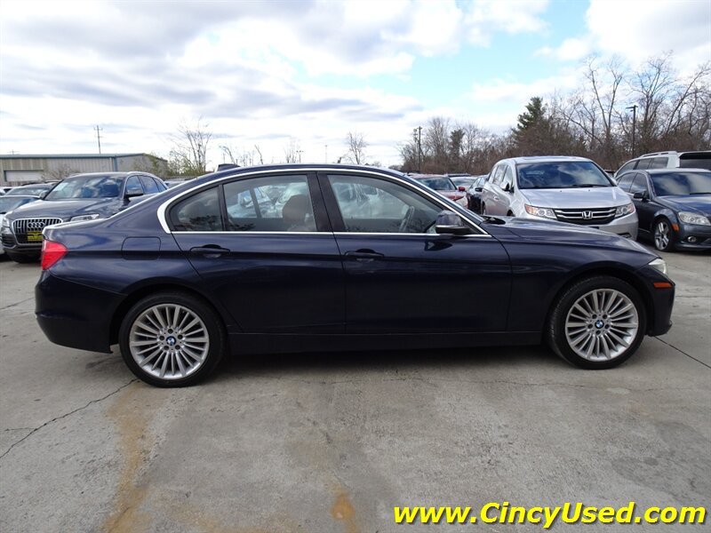 2013 BMW 3 Series 328i photo 5