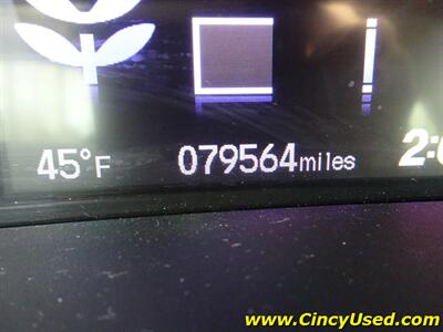 2012 Honda Civic Hybrid w/Leather w/Navi   - Photo 21 - Cincinnati, OH 45255