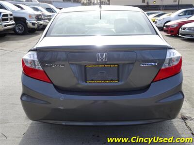 2012 Honda Civic Hybrid w/Leather w/Navi   - Photo 8 - Cincinnati, OH 45255