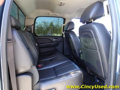 2012 Chevrolet Silverado 2500 LTZ   - Photo 13 - Cincinnati, OH 45255