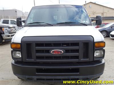 2014 Ford E-350 SD   - Photo 11 - Cincinnati, OH 45255