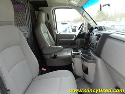 2014 Ford E-350 SD   - Photo 20 - Cincinnati, OH 45255