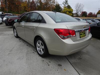 2016 Chevrolet Cruze Limited LT 1.4L I4 Turbo FWD   - Photo 8 - Cincinnati, OH 45255