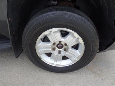 2009 GMC Yukon SLE  5.3L V8 4X4 - Photo 28 - Cincinnati, OH 45255