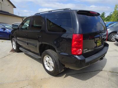 2009 GMC Yukon SLE  5.3L V8 4X4 - Photo 8 - Cincinnati, OH 45255