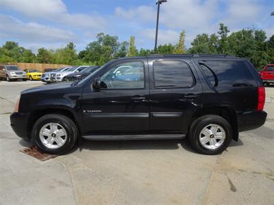 2009 GMC Yukon SLE  5.3L V8 4X4 - Photo 4 - Cincinnati, OH 45255