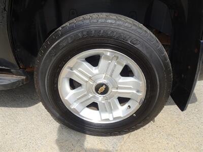 2009 GMC Yukon SLE  5.3L V8 4X4 - Photo 29 - Cincinnati, OH 45255