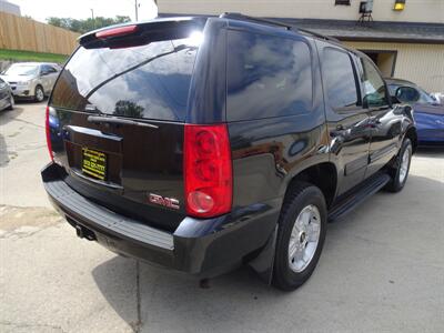 2009 GMC Yukon SLE  5.3L V8 4X4 - Photo 6 - Cincinnati, OH 45255