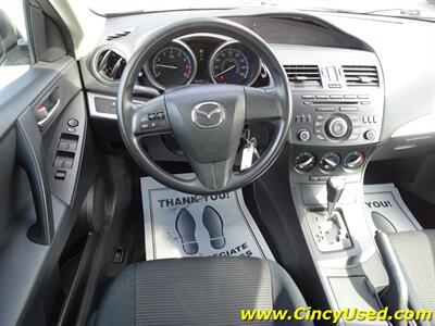 2013 Mazda MAZDA3 i SV   - Photo 10 - Cincinnati, OH 45255