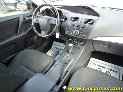 2013 Mazda MAZDA3 i SV   - Photo 15 - Cincinnati, OH 45255