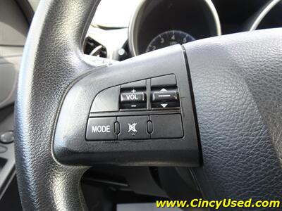 2013 Mazda MAZDA3 i SV   - Photo 20 - Cincinnati, OH 45255