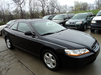 1999 Honda Accord EX   - Photo 1 - Cincinnati, OH 45255