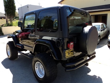 1997 Jeep Wrangler Sahara   - Photo 4 - Cincinnati, OH 45255