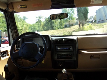 1997 Jeep Wrangler Sahara   - Photo 8 - Cincinnati, OH 45255