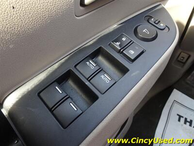 2012 Honda Odyssey LX - Photo 24 - Cincinnati, OH 45255
